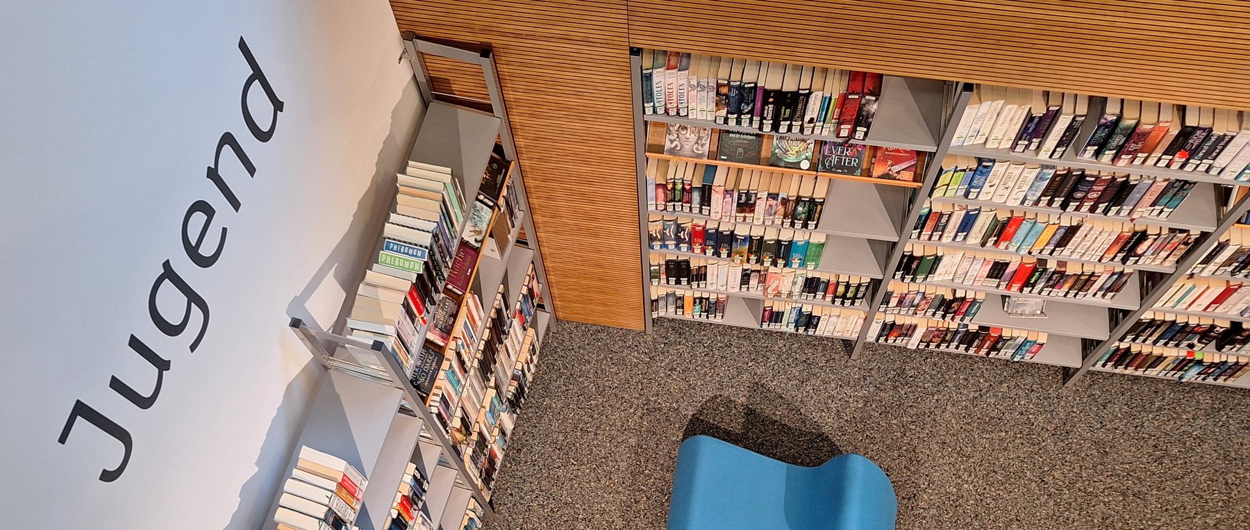 Jugenbereich der Stadtbibliothek Neuhausen