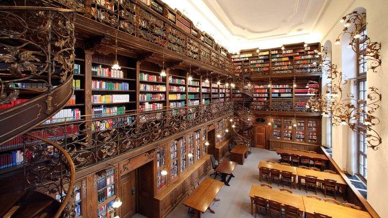 Blick in den Lesesaal
